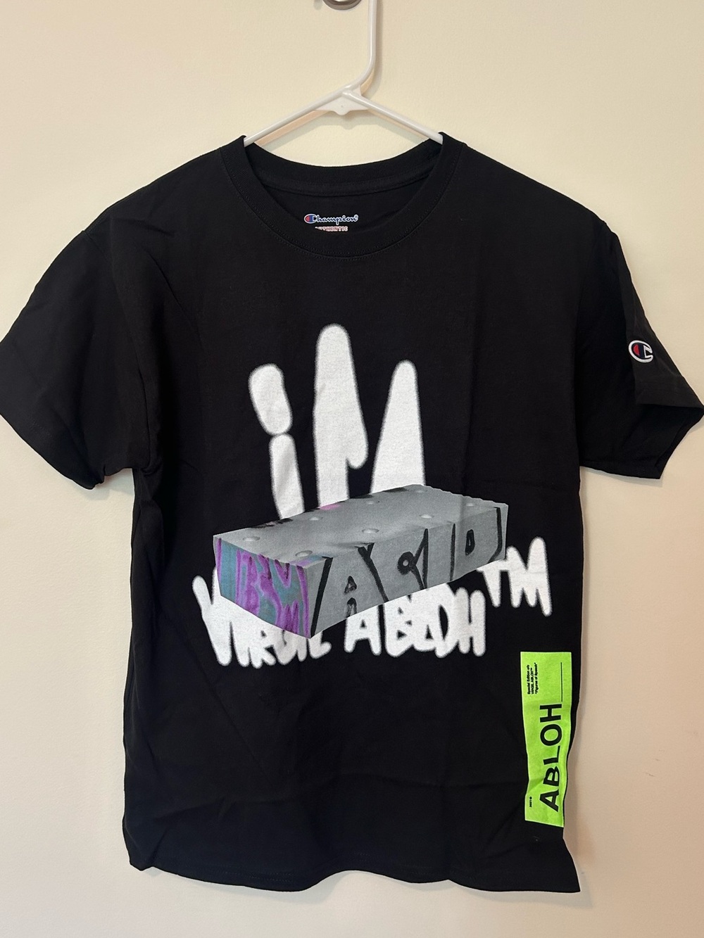 NWT Virgil Abloh Off-White x Champion Limited Edition Black Graphic T-Shirt
